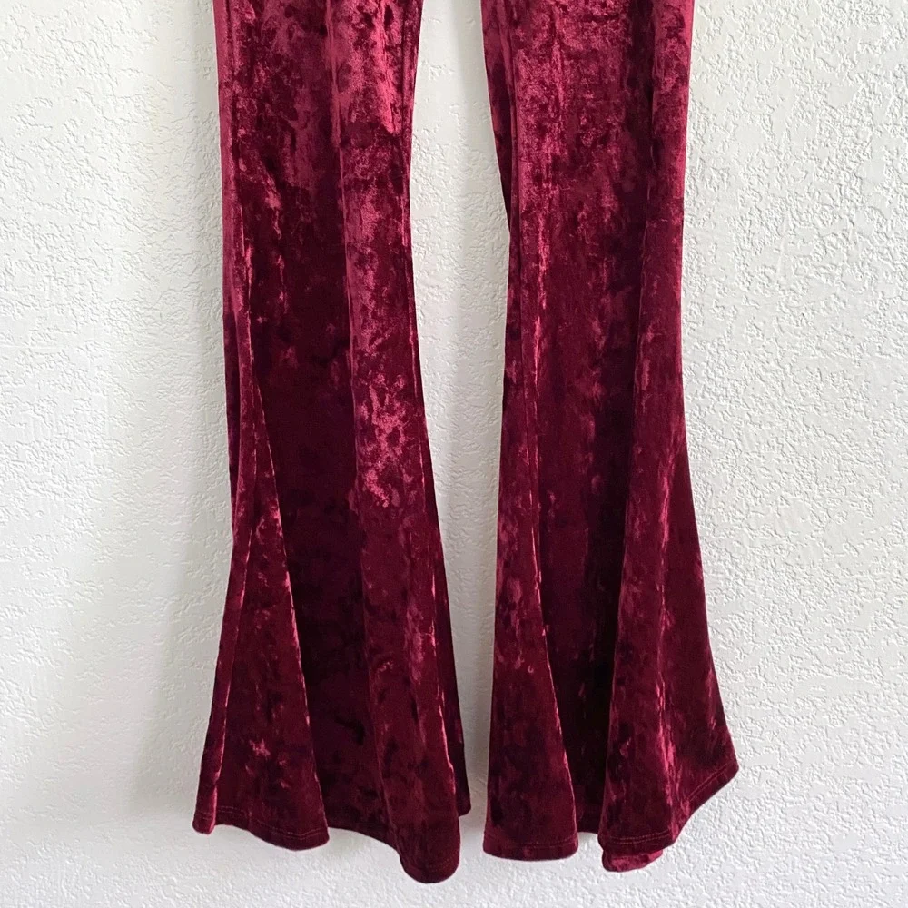 EMMA‎ & SAM Cranberry Red Crushed Velvet Bell Bottom Flare Stretch Legging Pants